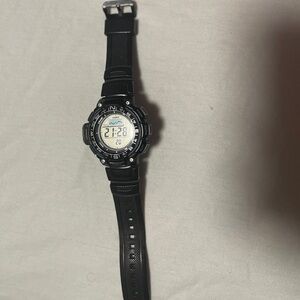 100M Water Resistant, Altimeter, Barometer, Digital Compass, Thermometer.